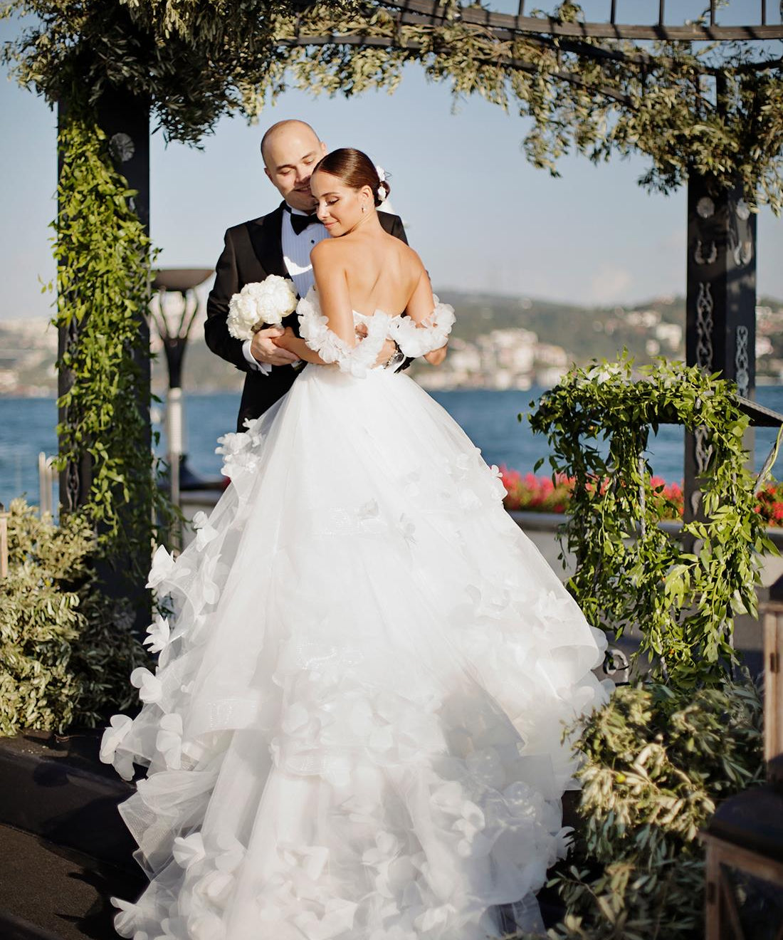 Öykü Çağın & İzzet Tüzmen